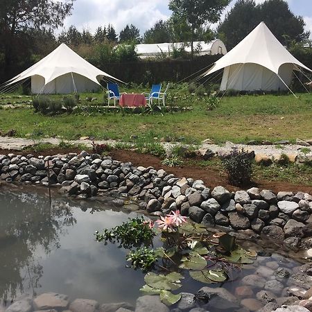 Acatitlan Glamping Hotel Valle de Bravo Esterno foto