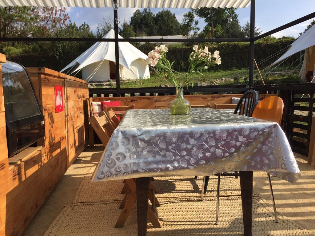 Acatitlan Glamping Hotel Valle de Bravo Esterno foto