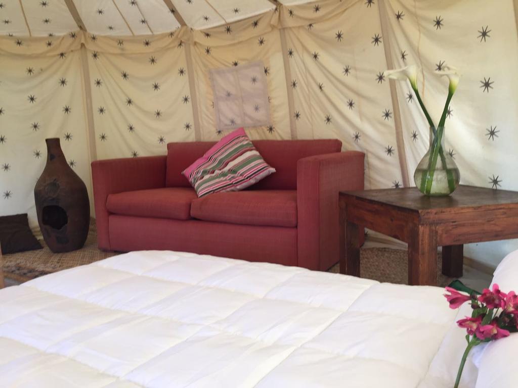 Acatitlan Glamping Hotel Valle de Bravo Esterno foto