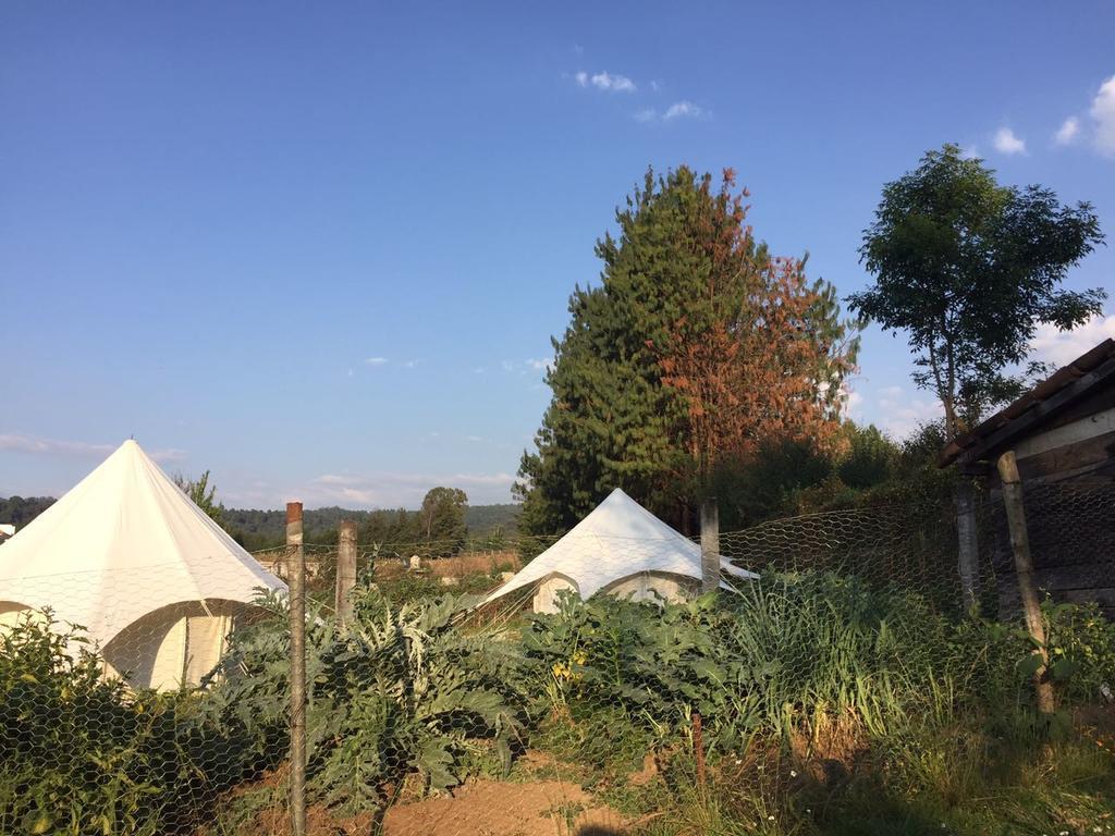 Acatitlan Glamping Hotel Valle de Bravo Esterno foto